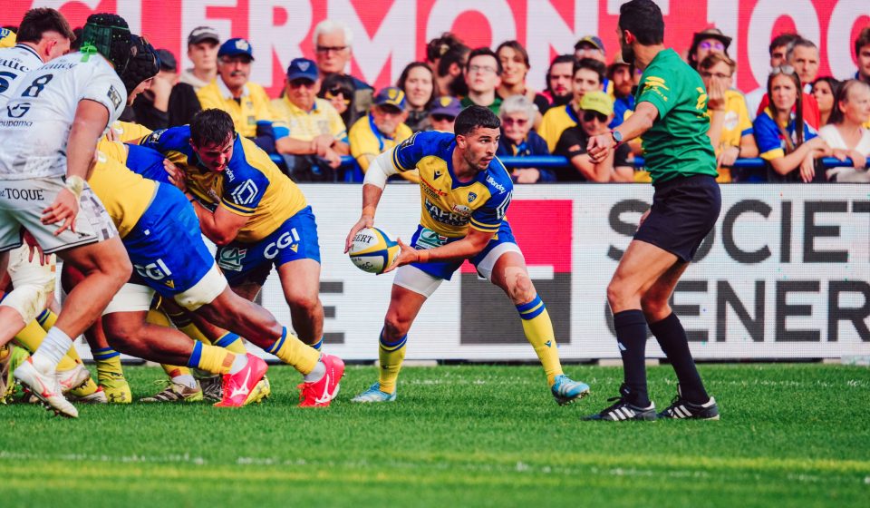 Sebastien BEZY of ASM Clermont Auvergne during the Top 14 match between Clermont and Vannes at Stade Marcel Michelin on October 19, 2024 in Clermont-Ferrand, France.(Photo by Alex Zona/Icon Sport)   - Photo by Icon Sport