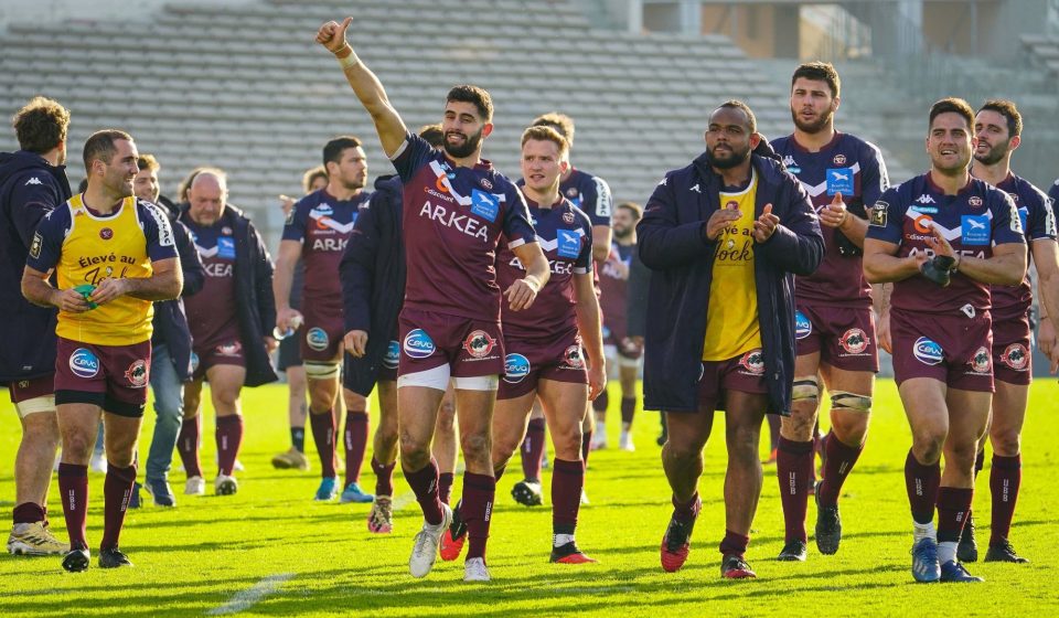 Benjamin Frano Kenny Botica of Union Bordeaux Begles JEFFERSON POIROT of Union Bordeaux Begles ROMAIN BUROS of Union Bordeaux Begles and MAXIME LUCU of Union Bordeaux Begles celebrate the victory during the Top 14 match between Bordeaux and Stade Francais at Stade Chaban Delmas on February 13, 2021 in Bordeaux, France. (Photo by Pierre Costabadie/Icon Sport) - Maxime LUCU - Benjamin BOTICA - Jefferson POIROT - Romain BUROS - Stade Chaban-Delmas - Bordeaux (France)