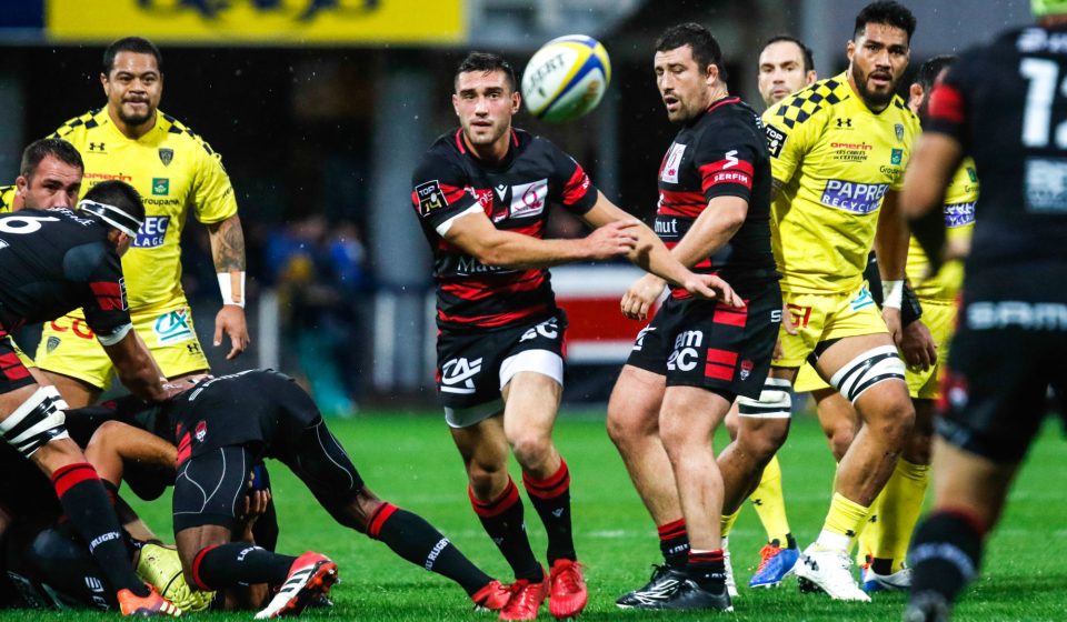 Baptiste COUILLOUD of Lyon during the Top 14 match between Clermont and Lyon on October 20, 2019 in Clermont-Ferrand, France. (Photo by Romain Biard/Icon Sport) - Baptiste COUILLOUD - Stade Marcel Michelin - Clermont Ferrand (France)