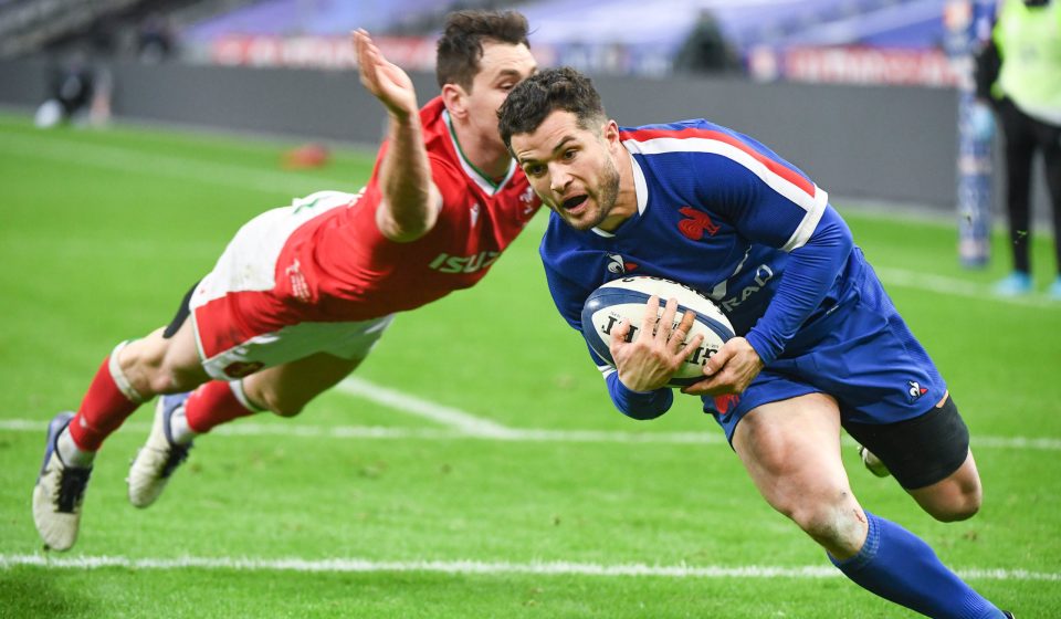 Brice DULIN of France scores a try during the RBS Six Nations match between France and Wales on March 20, 2021 in Paris, France. (Photo by Anthony Dibon/Icon Sport) - Stade de France - Paris (France)